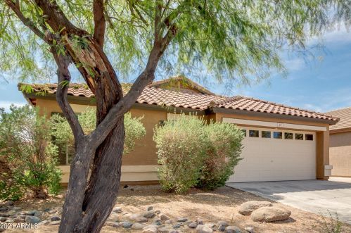 25 Canyon Rock Rd, San Tan Valley, AZ 85143-6120