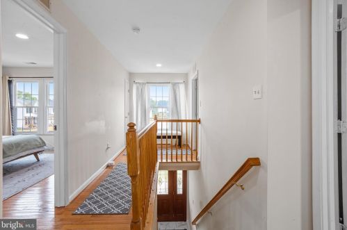 18 Elsworth Dr, Erial NJ  08081-4427 exterior