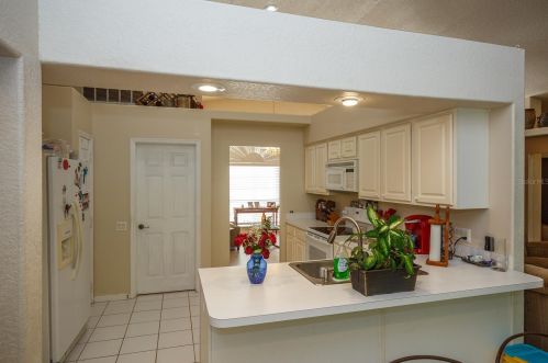 585 Serenity Pl, Lake Mary FL  32746-6387 exterior