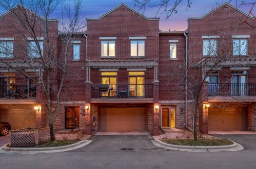 168 Bank St, Minneapolis, MN 55414-1042