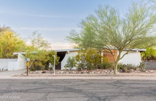 2601 Calle Padilla, Tucson, AZ 85745-2517