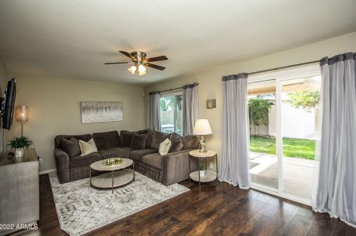 19026 14th St, Phoenix, AZ 85024-8211