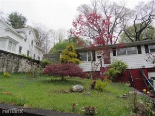 380 Farmington Ave, Waterbury CT  06710-1227 exterior
