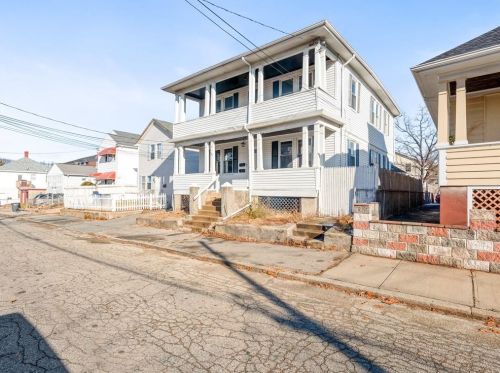 197 Salina St, Providence, RI 02908-1751