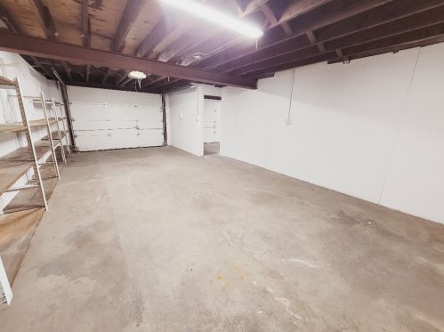 3907 Ctr Ave, Whitaker PA 15120-3417 exterior