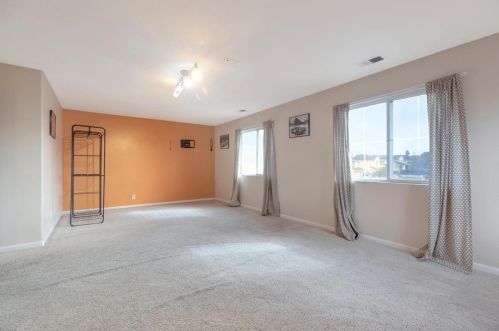 750 Joshua Dr, Hollister CA  95023-5671 exterior