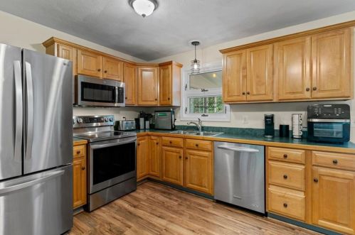 55 Linden Ln, West Greenwich RI  02817-2169 exterior