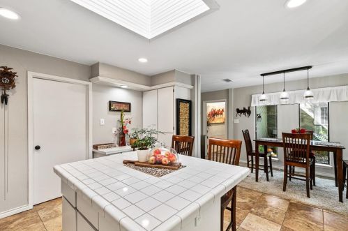 9 Chisholm Trl, Allen TX 75013-5852 exterior