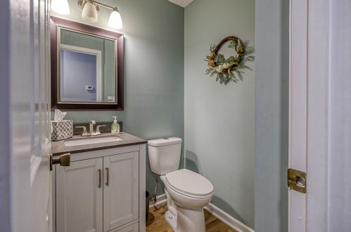 116 Bruton Dr, Gibsonia PA  15044-9524 exterior