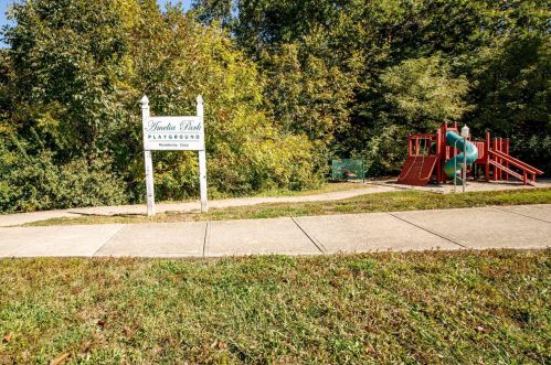 39 Amelia Park Dr, Amelia OH  45102-1898 exterior