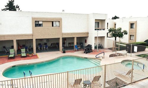 3002 70th St, Scottsdale AZ  85251-6331 exterior