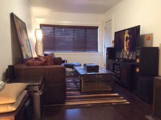 2709 5th Ave, Los Angeles CA  90018-2404 exterior