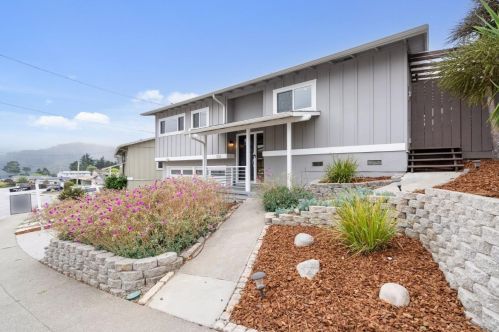 1128 Manzanita Dr, Pacifica CA  94044-4347 exterior