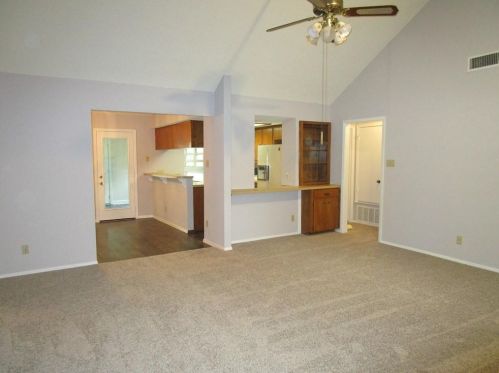 3413 Rocky Hollow Trl, Georgetown TX  78628-2819 exterior