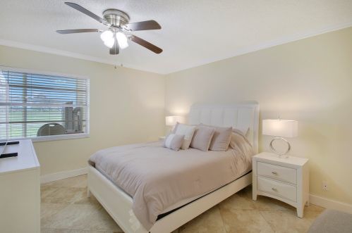 255 Burgundy F, Delray Beach FL  33484-4951 exterior