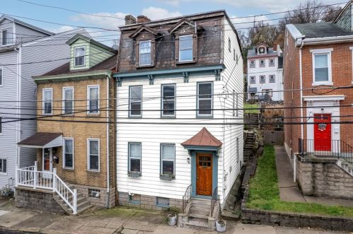 90 Pius St, Pittsburgh, PA 15203-1663