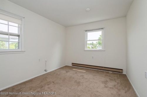 129 Whittier Rd, Bricktown NJ  08724-2404 exterior