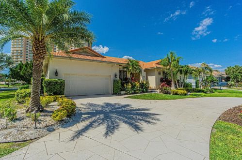 4995 58th Ave, Saint Petersburg, FL 33715-1617