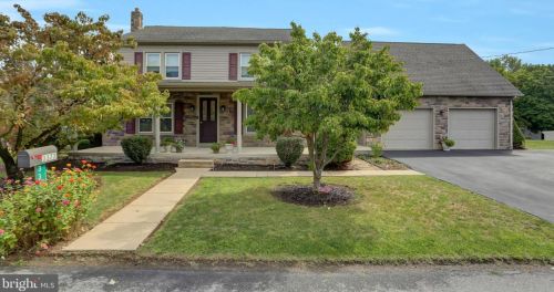 3377 Williamson Rd, Upton, PA 17225-9380