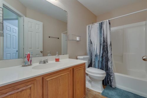 9833 Cedarcrest Dr, Aubrey TX  76227-5413 exterior