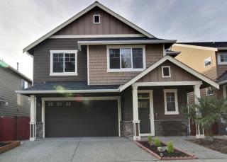 17904 12th Pl, Lynnwood, WA 98037-8247