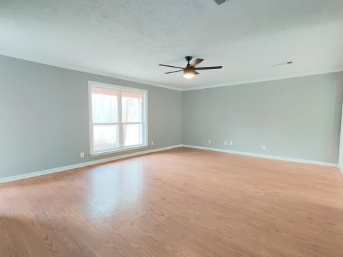 1503 Flamingo St, Conroe TX  77385-9604 exterior
