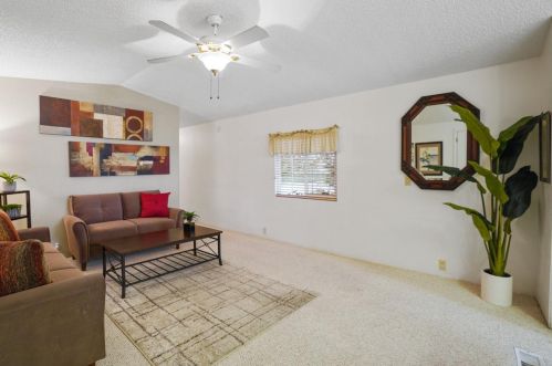 2128 Hacienda Ln, Modesto CA  95350-0207 exterior