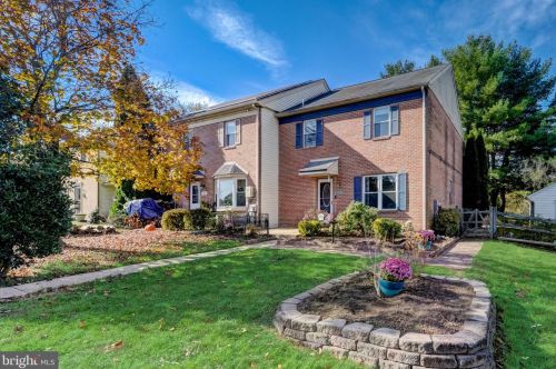 252 Grimley Rd, Collegeville, PA 19473-2210