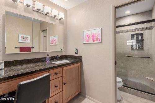 4523 Columbine Dr, Glendale AZ  85304-2325 exterior