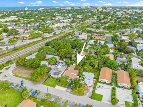 250 10th St, Delray Beach FL  33444-4048 exterior