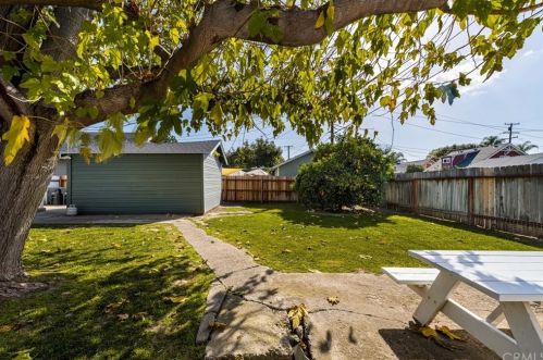 362 Shaffer St, Orange CA 92866-1113 exterior