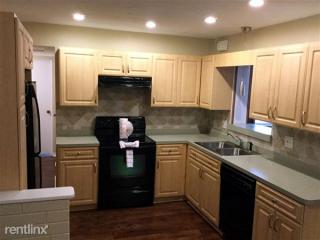 6070 18th Ave, Saint Petersburg FL  33710-4911 exterior