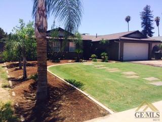 2917 Jorie Ave, Bakersfield, CA 93304-6221