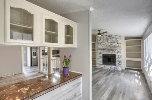 157 Oak Rd, Gibsonia, PA 15044-7990