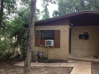 821 Edgewood St, Tallahassee FL  32303-6365 exterior