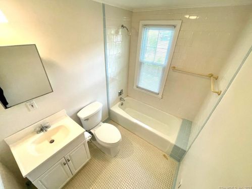 1190 Slater Rd, New Britain CT  06053-1613 exterior