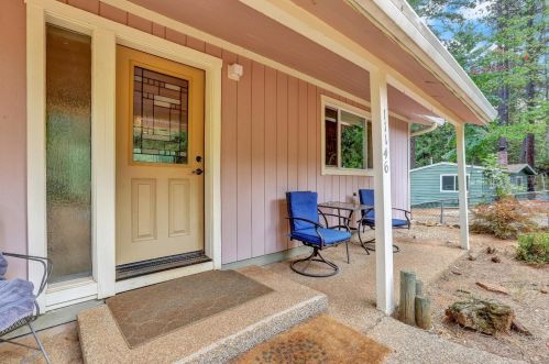 11146 Alpine Ln, Grass Valley, CA 95945-6903