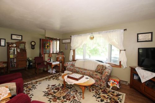 708 Maine Ave, Fond Du Lac, WI 54937-1316
