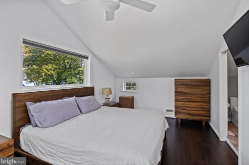 116 Howard St, Riverton NJ  08077-1328 exterior