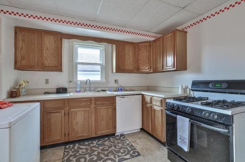 226 Sycamore St, New Haven OH  45030-1131 exterior