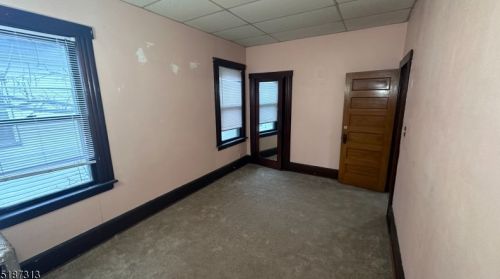 129 17th Ave, Paterson NJ  07513-1432 exterior