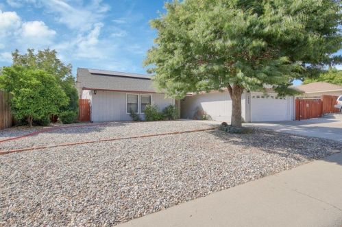 6909 Big Arrow Ct, Citrus Heights, CA 95621-4782