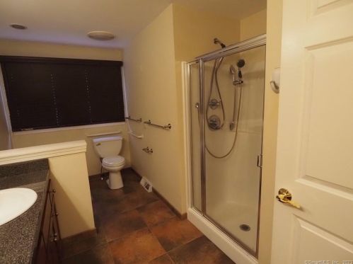 96 Strawberry Ln, Manchester CT  06040-6932 exterior