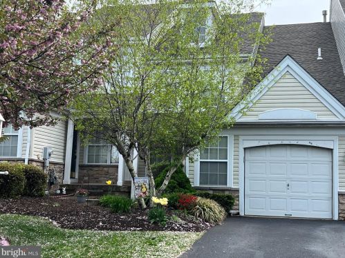 1628 Mayfield Cir, Jamison, PA 18929-1649