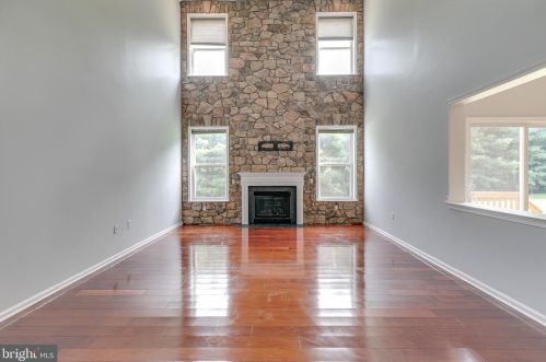 3819 Vincent Dr, Collegeville PA  19426-3058 exterior