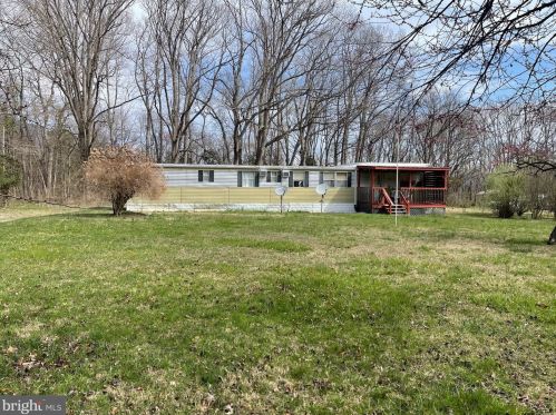 608 Park View Dr, Richmond National Battlefiel VA  22835-4805 exterior