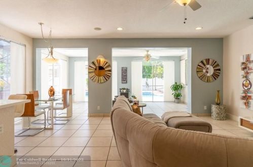 17455 13th St, Hollywood FL  33029-4817 exterior