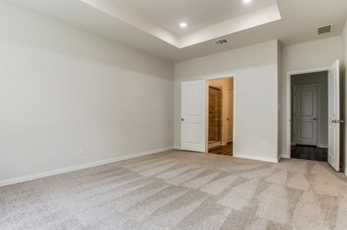 2815 Bourland St, Greenville TX  75401-3209 exterior