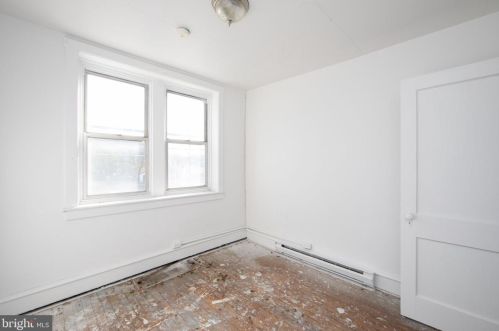 7701 Park Ave, Camden NJ  08109-3534 exterior