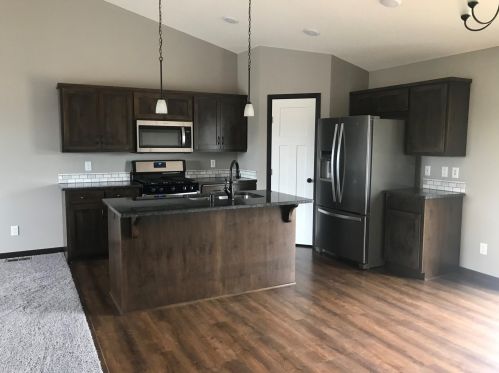18520 Ogden St, Otsego, MN 55330-1066